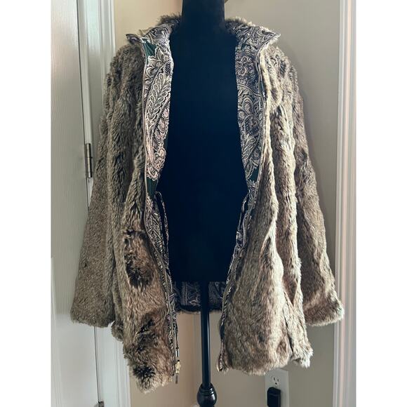 Chico's Reversible Paisley Faux-Fur Jacket - Picture 4 of 6